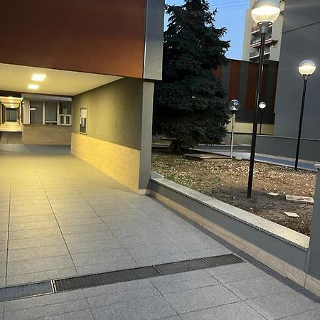 Einaudi Apartment Колоньо Монцезе Екстериор снимка