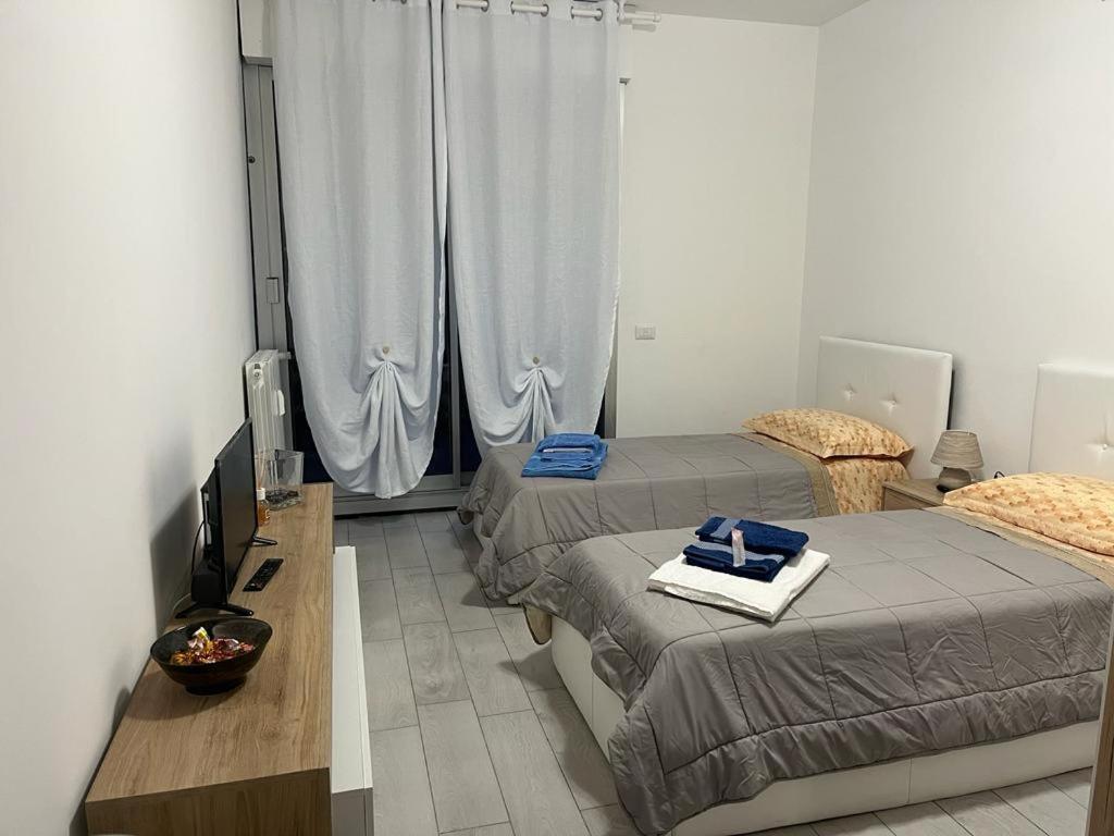Einaudi Apartment Колоньо Монцезе Екстериор снимка